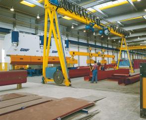 ZVPE double-girder full-portal cranes